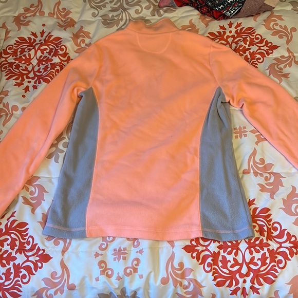 Cozy pull over sweatshirt - Picture 3 of 3